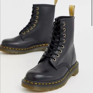 Vegan Dr. Marten 1460s
